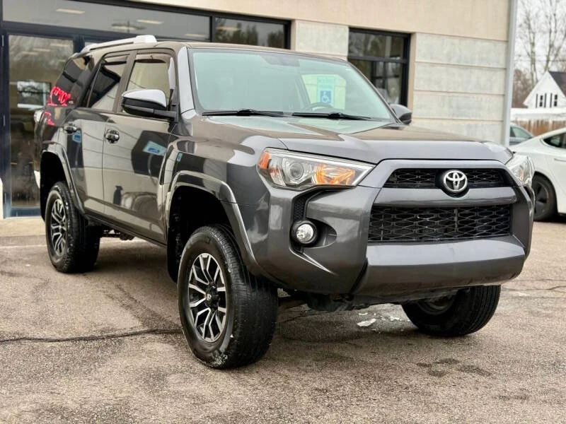 2018 Toyota 4Runner 5th Gen - Image 5 of 20