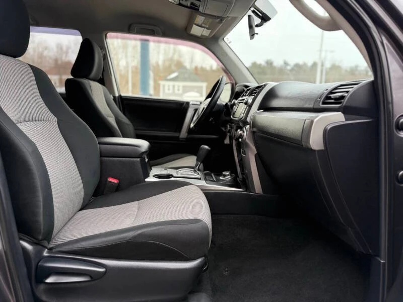 2018 Toyota 4Runner 5th Gen - Image 13 of 20