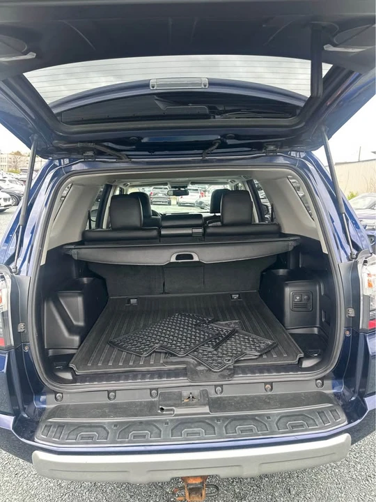 2018 Toyota 4Runner 5th Gen - Image 7 of 17