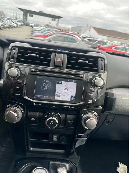 2018 Toyota 4Runner 5th Gen - Image 15 of 17