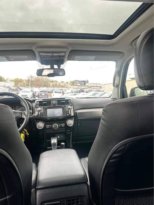 2018 Toyota 4Runner 5th Gen - Image 10 of 17