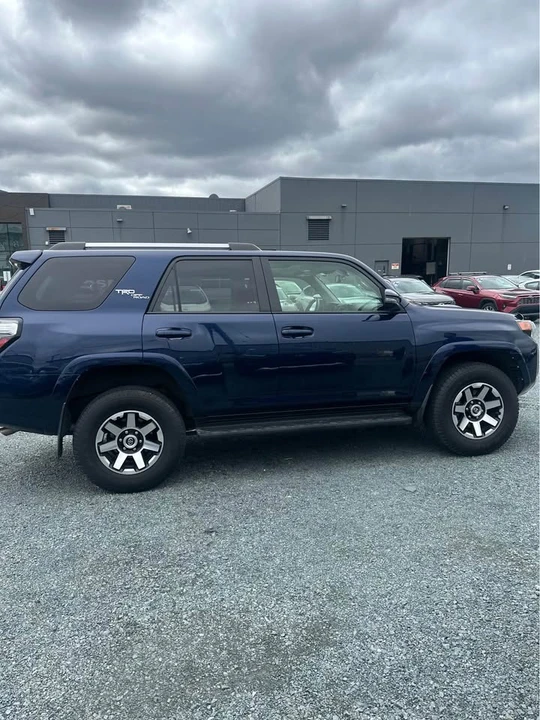 2018 Toyota 4Runner 5th Gen - Image 4 of 17