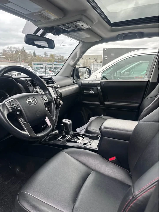 2018 Toyota 4Runner 5th Gen - Image 11 of 17