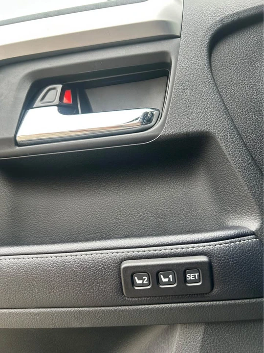 2018 Toyota 4Runner 5th Gen - Image 8 of 9