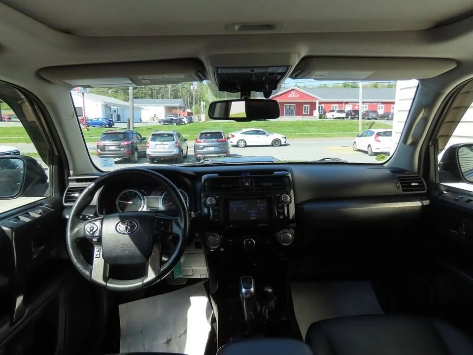 2018 Toyota 4Runner 5th Gen - Image 5 of 12