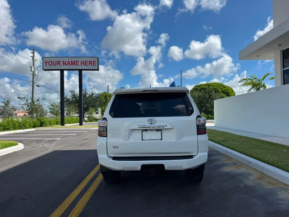 2018 Toyota 4Runner 5th Gen - Image 5 of 9