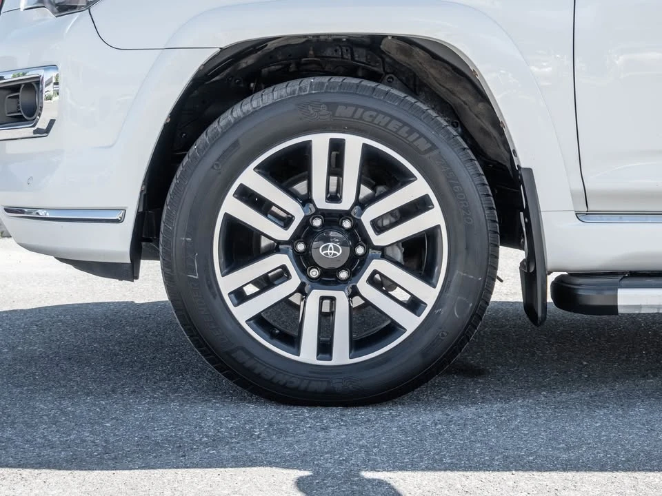 2018 Toyota 4Runner 5th Gen - Image 4 of 19