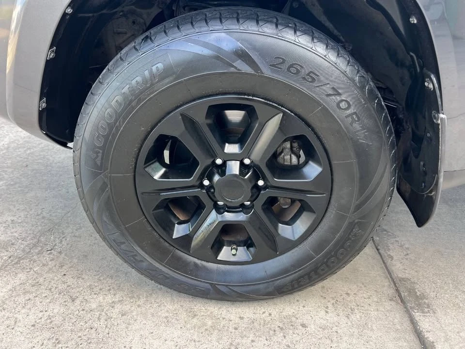 2018 Toyota 4Runner 5th Gen - Image 16 of 18