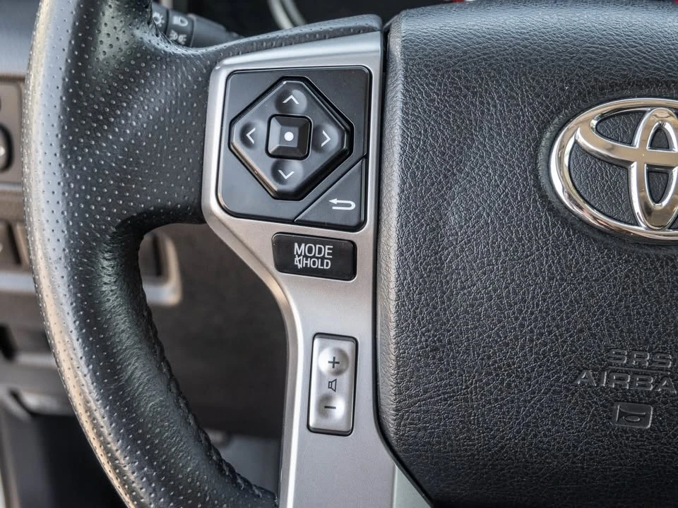 2018 Toyota 4Runner 5th Gen - Image 15 of 19