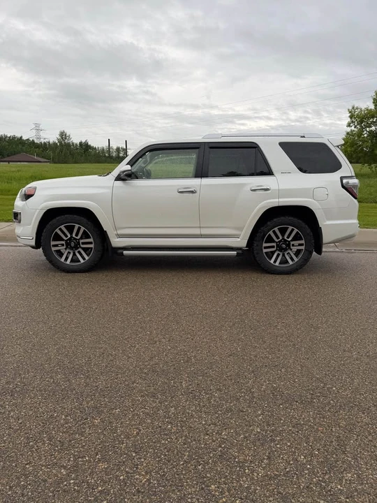 2018 Toyota 4Runner 5th Gen - Image 2 of 18