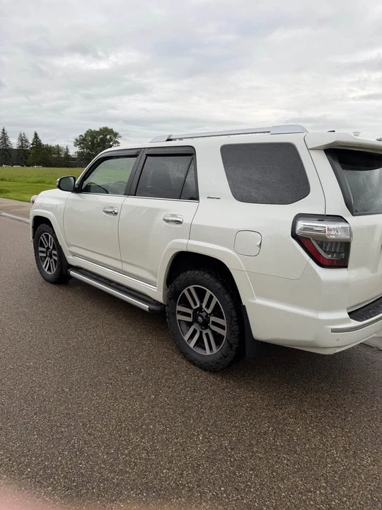 2018 Toyota 4Runner 5th Gen - Image 3 of 18