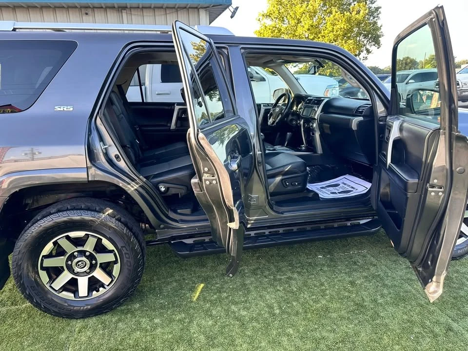 2018 Toyota 4Runner 5th Gen - Image 8 of 20