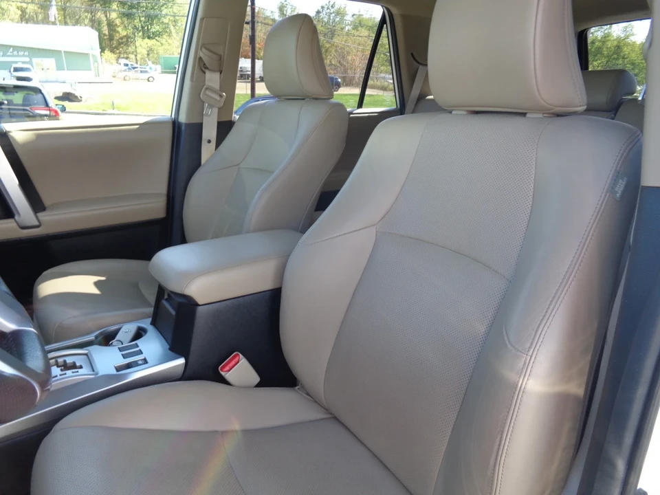 2018 Toyota 4Runner 5th Gen - Image 17 of 21