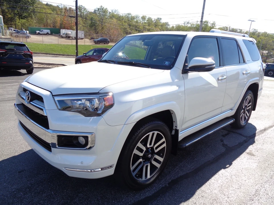2018 Toyota 4Runner 5th Gen - Image 8 of 21