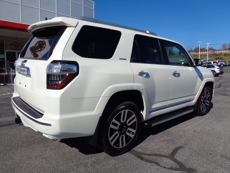 2018 Toyota 4Runner 5th Gen - Image 4 of 21