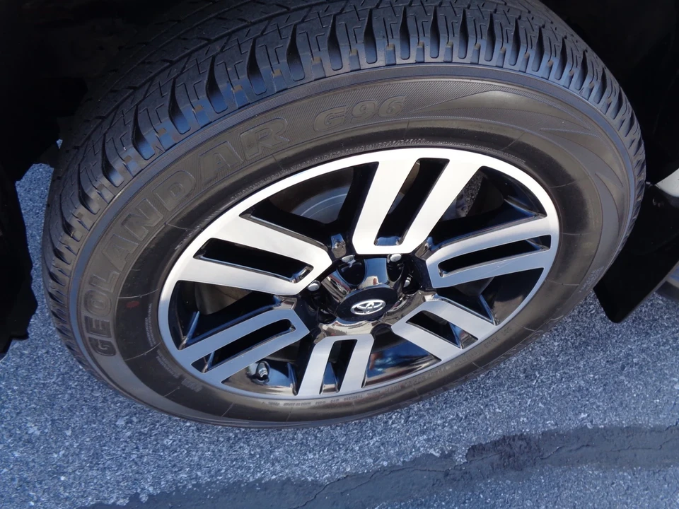 2018 Toyota 4Runner 5th Gen - Image 10 of 21
