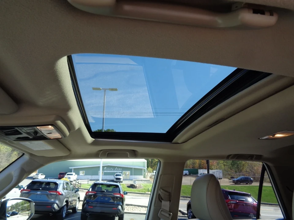 2018 Toyota 4Runner 5th Gen - Image 18 of 21