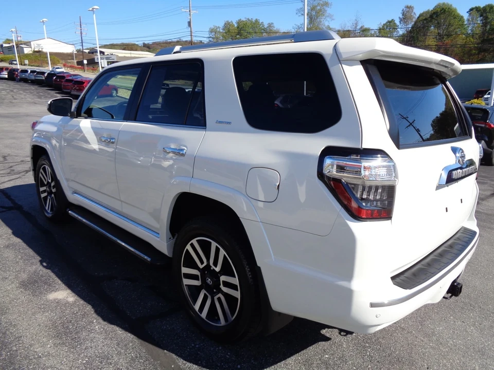 2018 Toyota 4Runner 5th Gen - Image 6 of 21