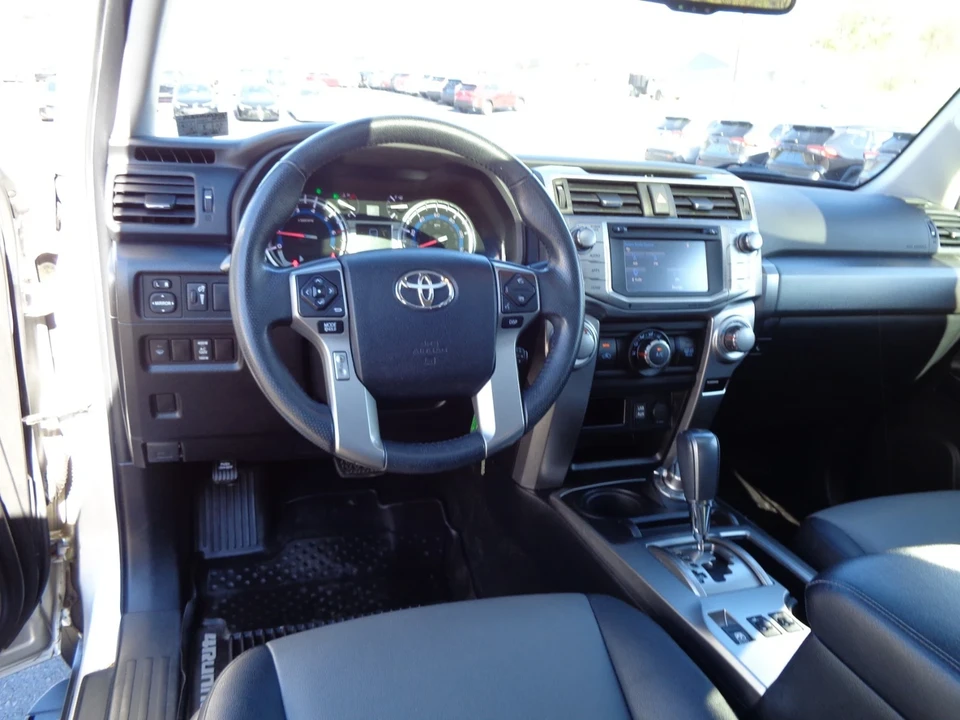 2018 Toyota 4Runner 5th Gen - Image 20 of 21