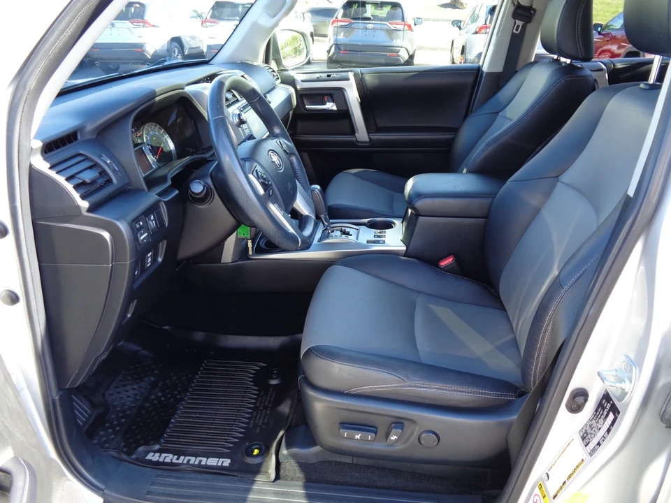 2018 Toyota 4Runner 5th Gen - Image 13 of 21