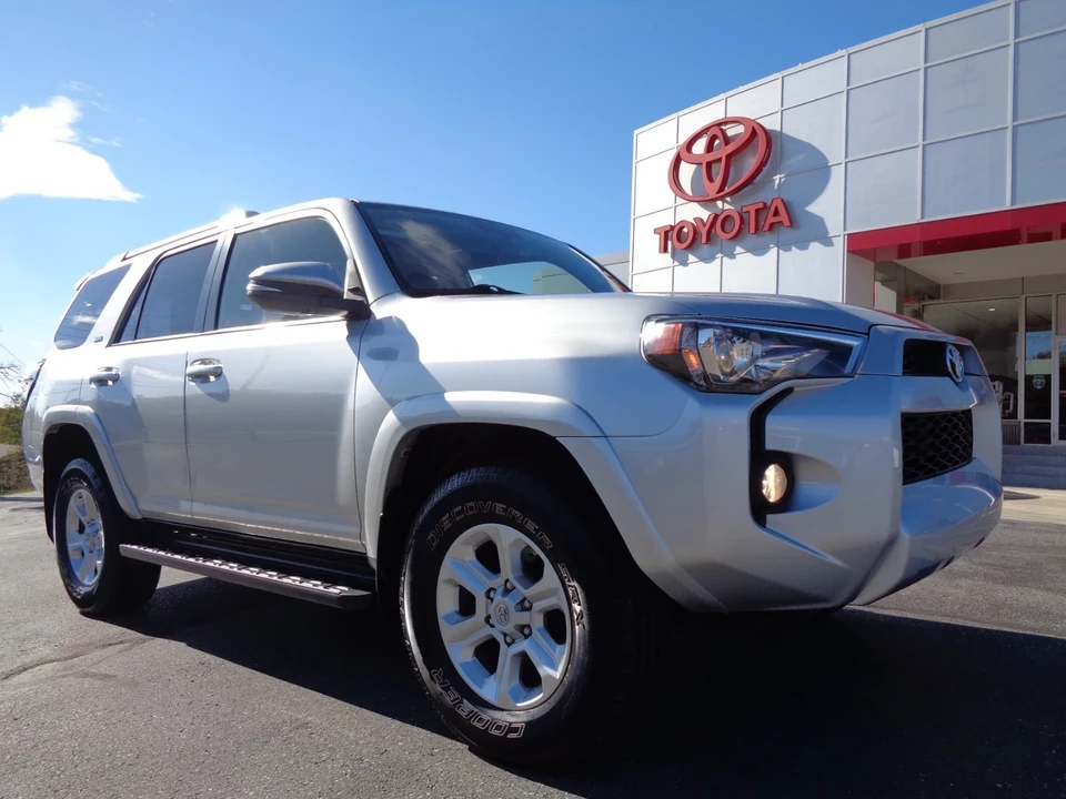 2018 Toyota 4Runner 5th Gen - Image 2 of 21