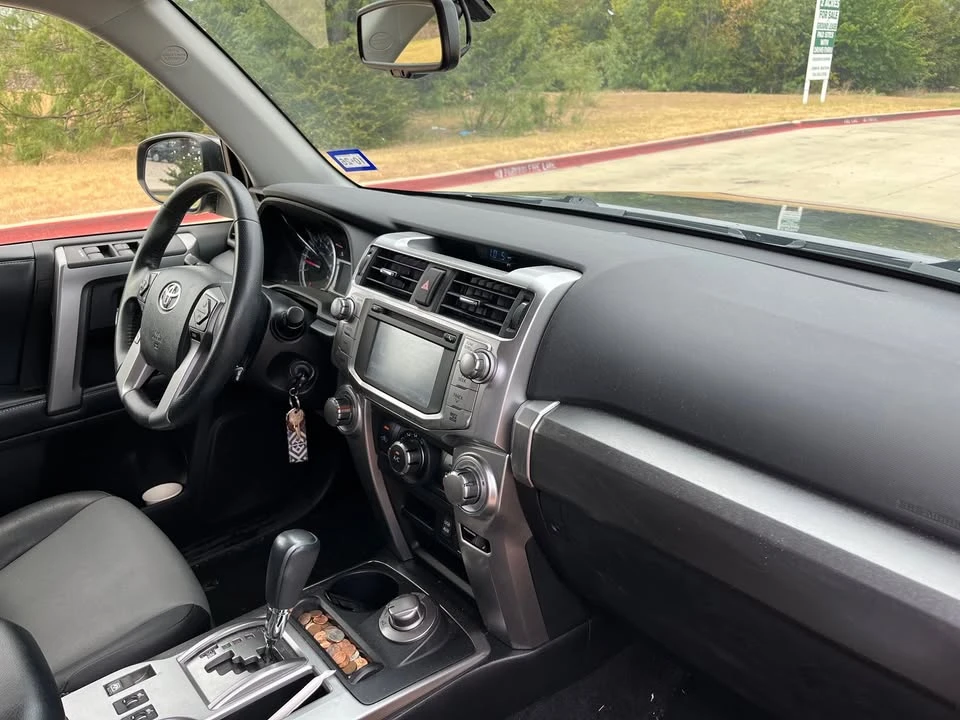 2018 Toyota 4Runner 5th Gen - Image 9 of 11