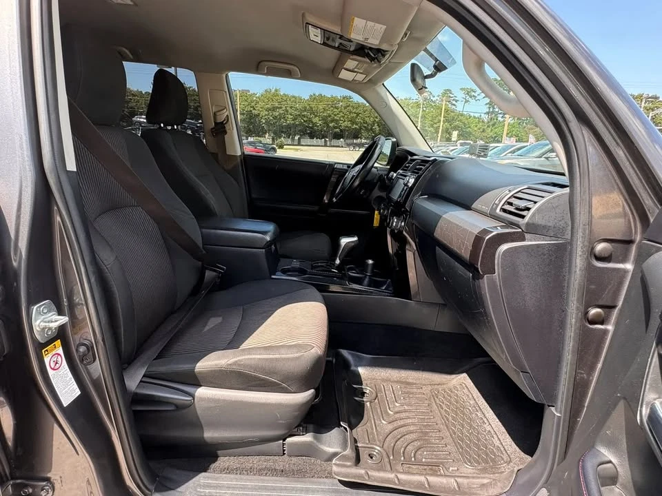 2018 Toyota 4Runner 5th Gen - Image 15 of 20