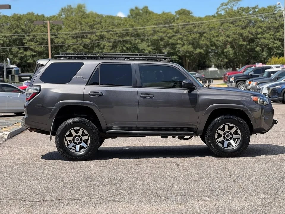 2018 Toyota 4Runner 5th Gen - Image 6 of 20