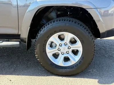 2018 Toyota 4Runner 5th Gen - Image 7 of 13