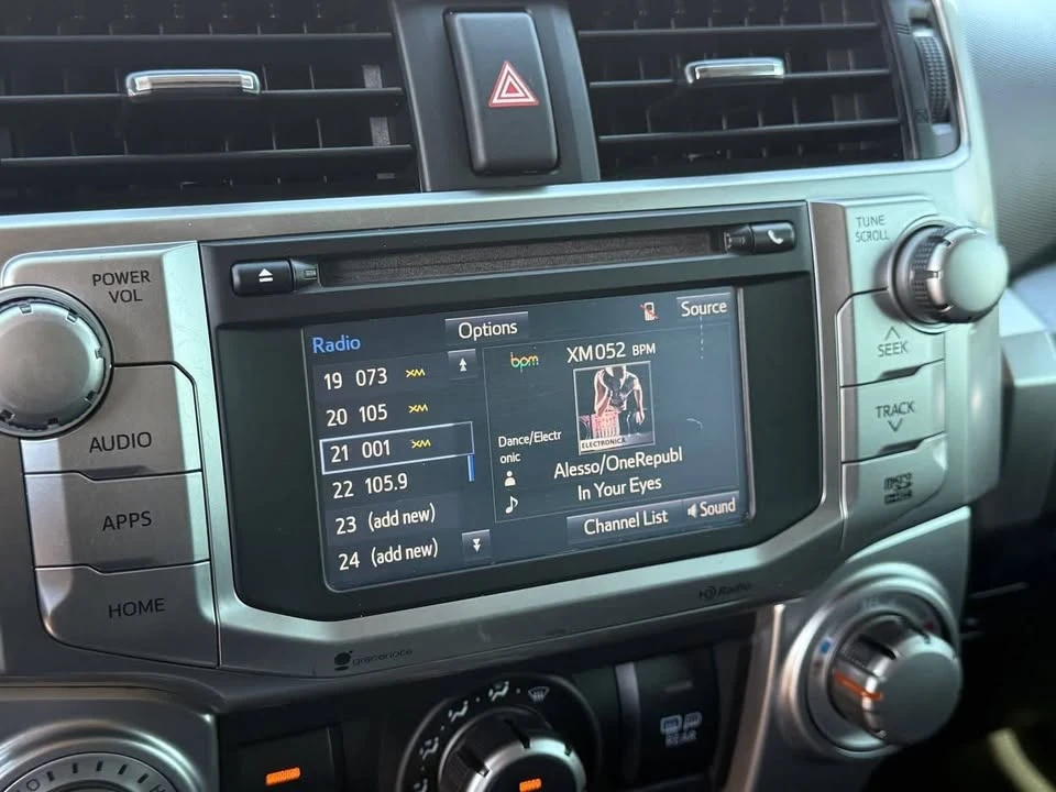 2018 Toyota 4Runner 5th Gen - Image 10 of 13