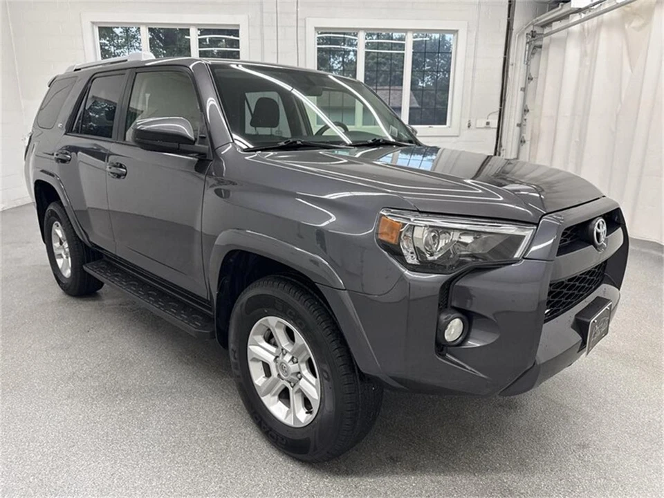 2018 Toyota 4Runner 5th Gen - Image 3 of 15