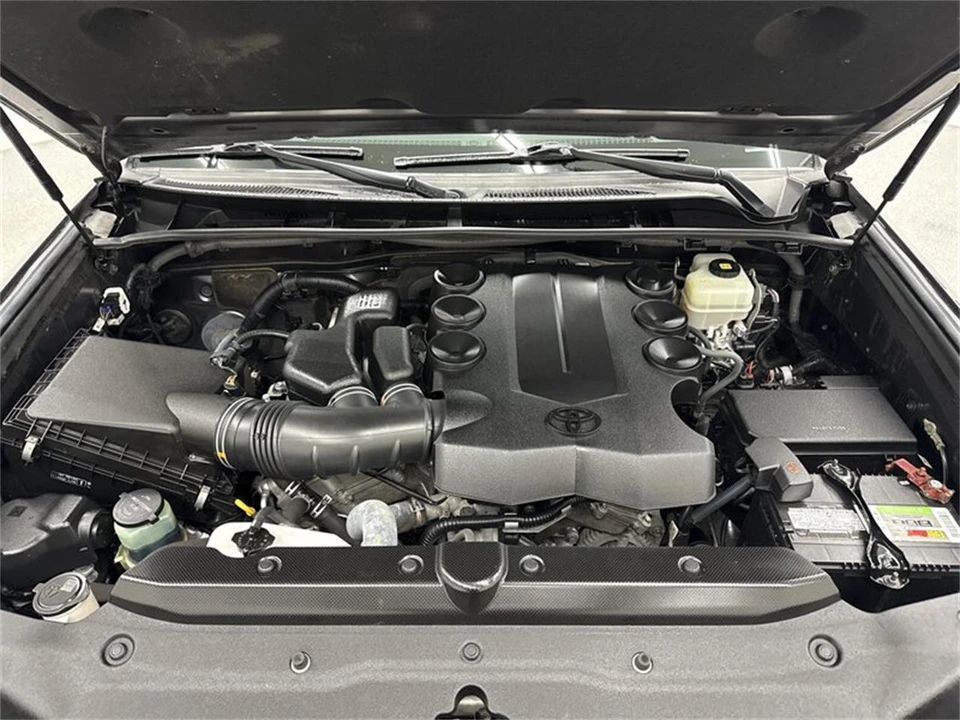 2018 Toyota 4Runner 5th Gen - Image 9 of 15