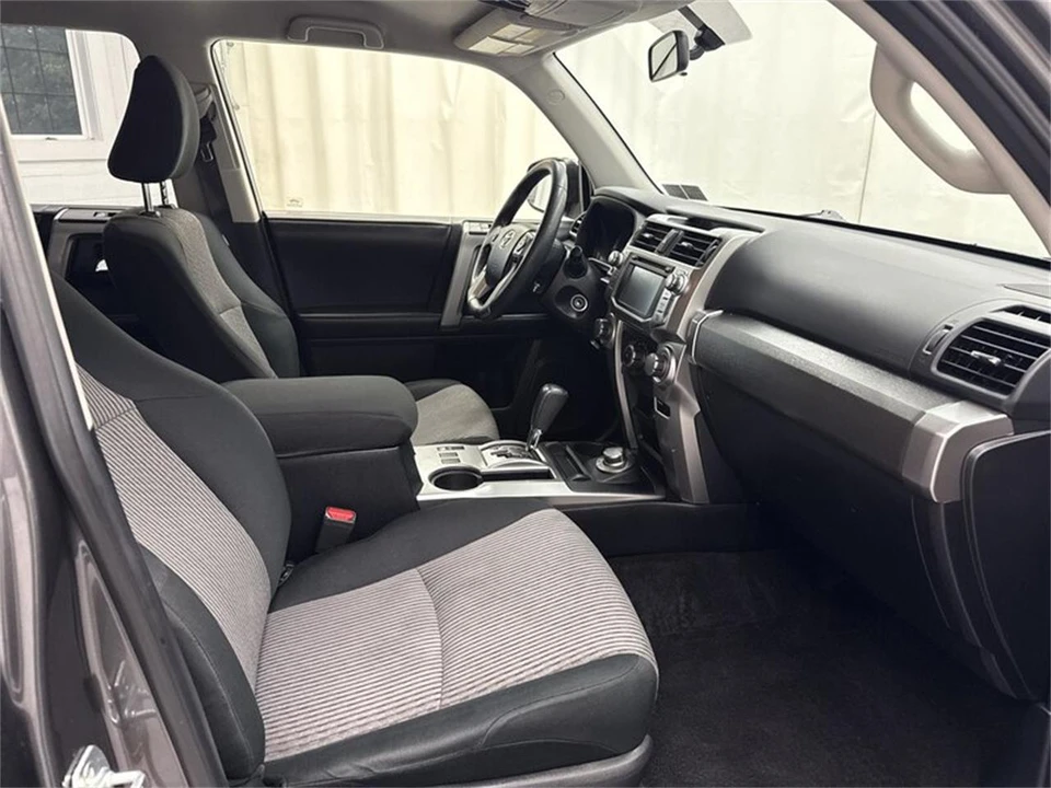 2018 Toyota 4Runner 5th Gen - Image 12 of 15