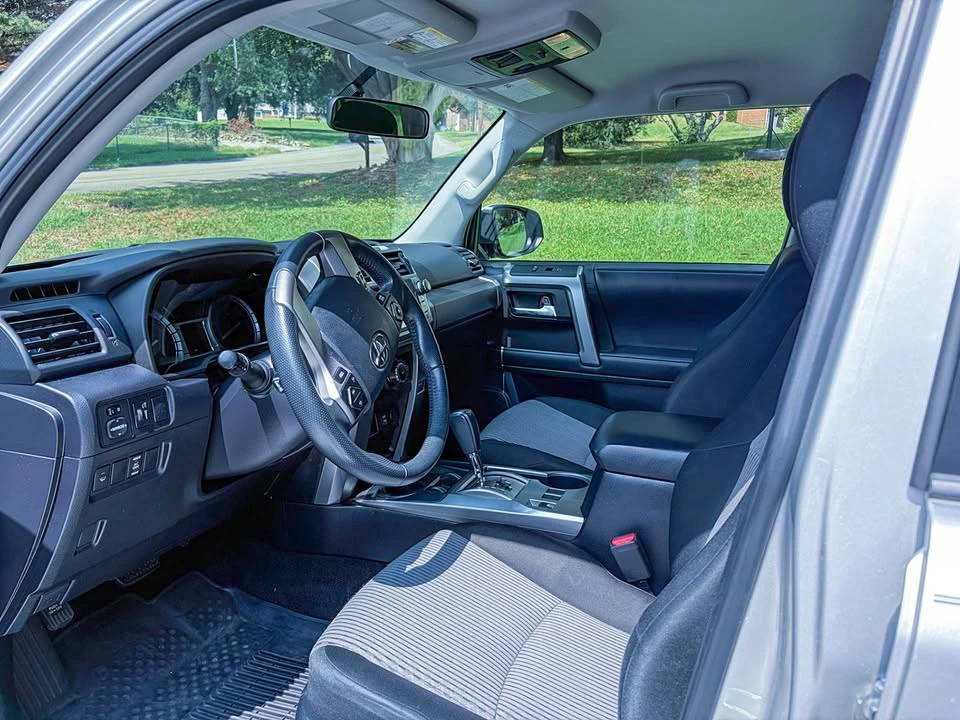 2018 Toyota 4Runner 5th Gen - Image 6 of 10
