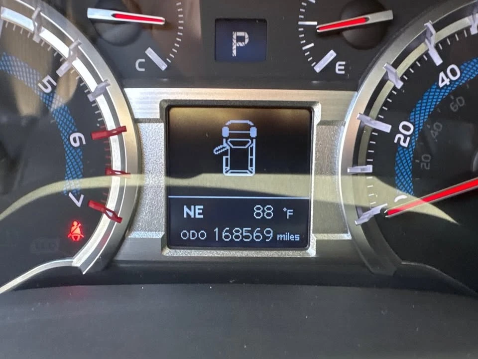 2018 Toyota 4Runner 5th Gen - Image 11 of 18