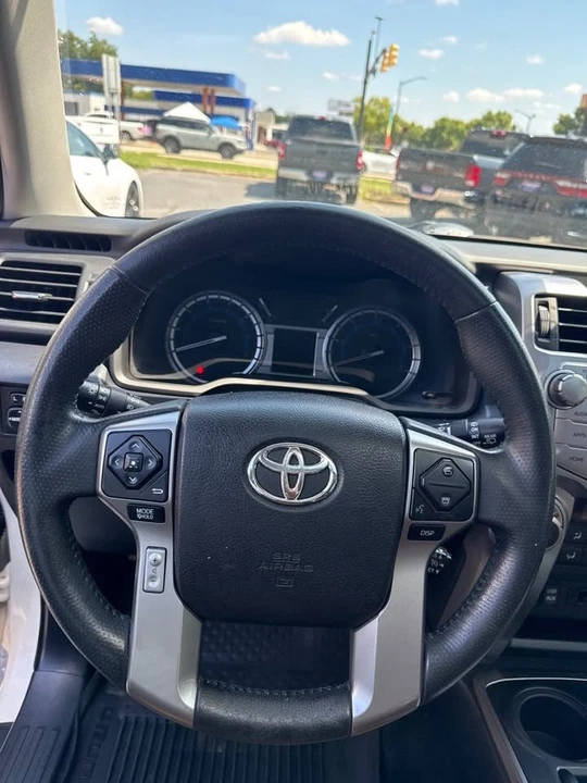 2018 Toyota 4Runner 5th Gen - Image 10 of 18