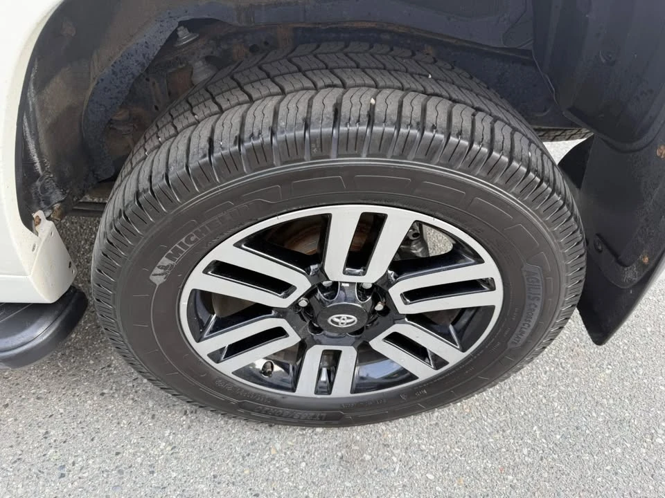 2018 Toyota 4Runner 5th Gen - Image 20 of 20
