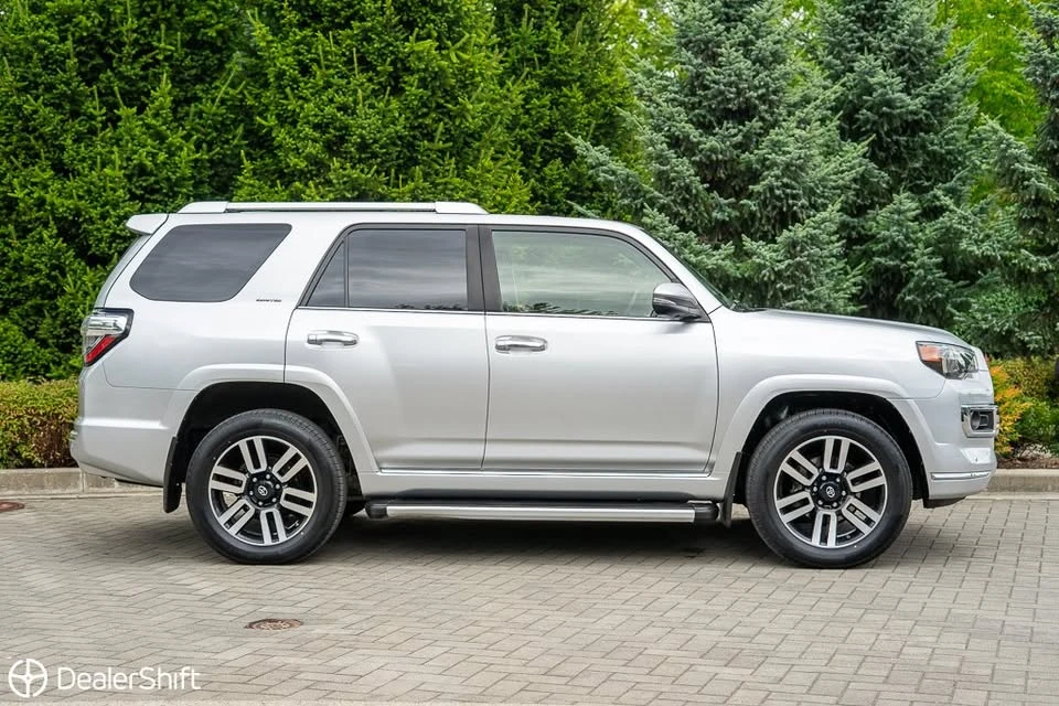 2018 Toyota 4Runner 5th Gen - Image 4 of 20