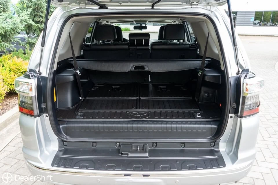 2018 Toyota 4Runner 5th Gen - Image 8 of 20