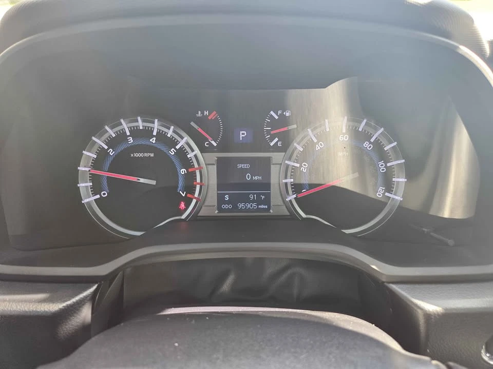 2018 Toyota 4Runner 5th Gen - Image 10 of 17
