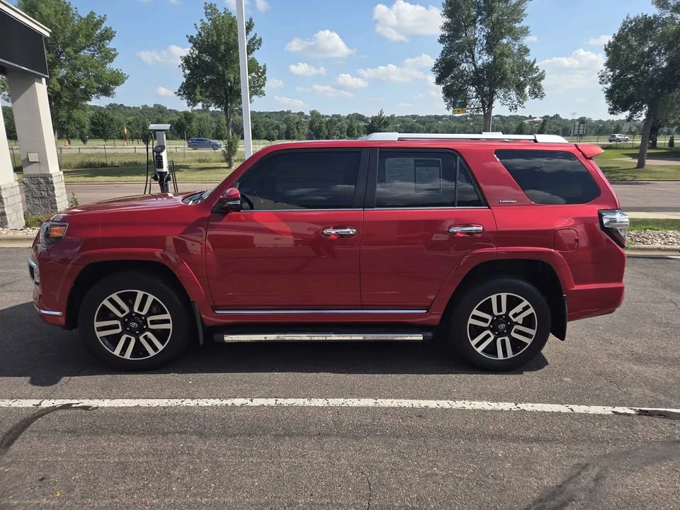2018 Toyota 4Runner 5th Gen - Image 7 of 17