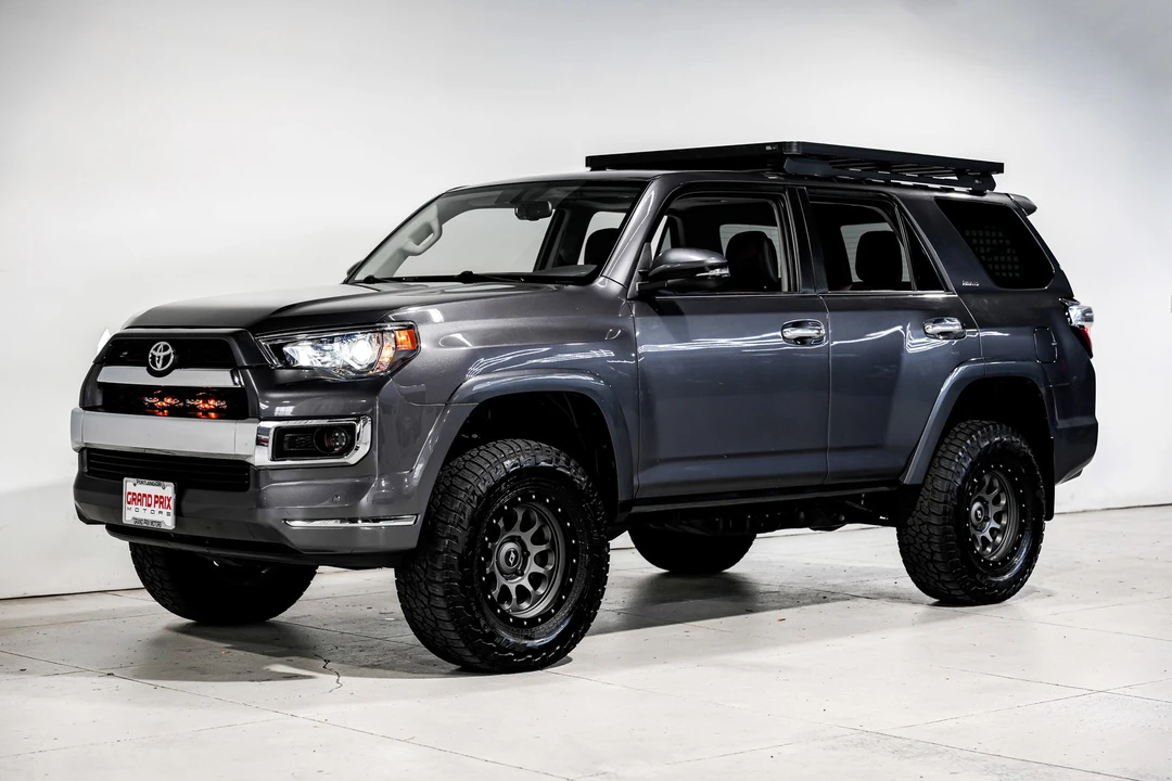 2018 Toyota 4Runner 5th Gen - Image 8 of 12