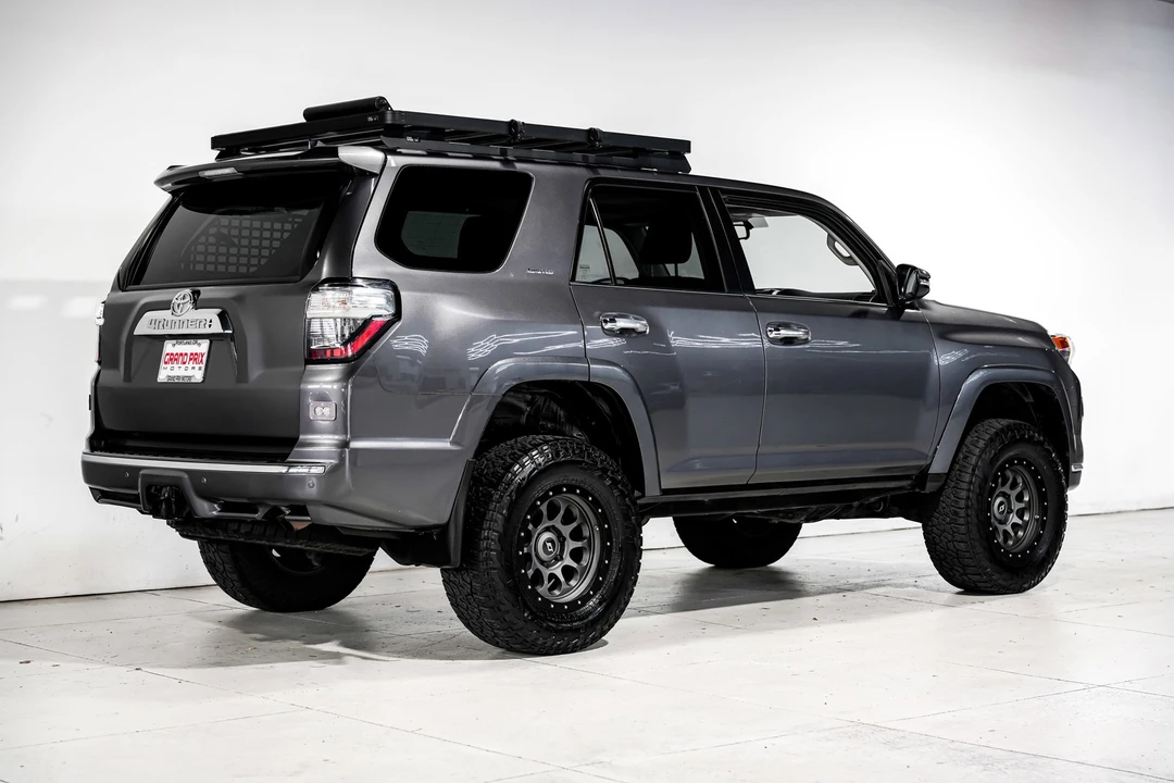 2018 Toyota 4Runner 5th Gen - Image 3 of 12