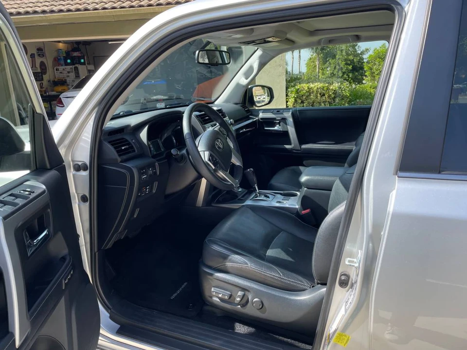 2018 Toyota 4Runner 5th Gen - Image 8 of 9