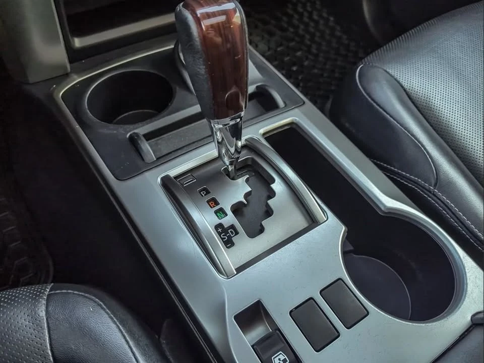 2018 Toyota 4Runner 5th Gen - Image 16 of 20