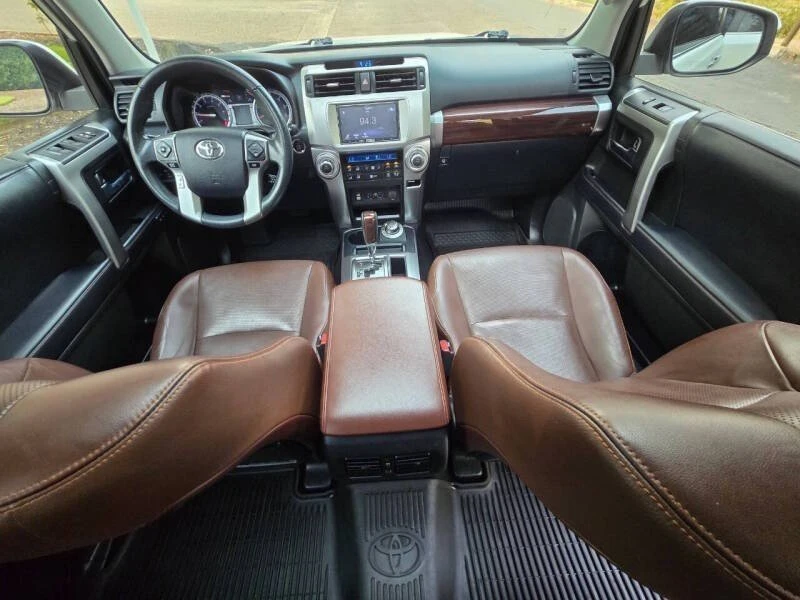2018 Toyota 4Runner 5th Gen - Image 11 of 20