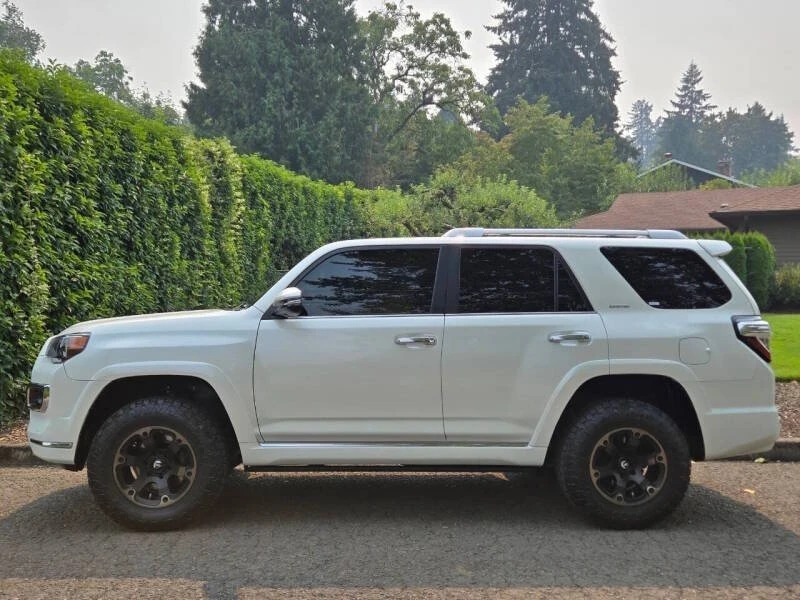 2018 Toyota 4Runner 5th Gen - Image 6 of 20