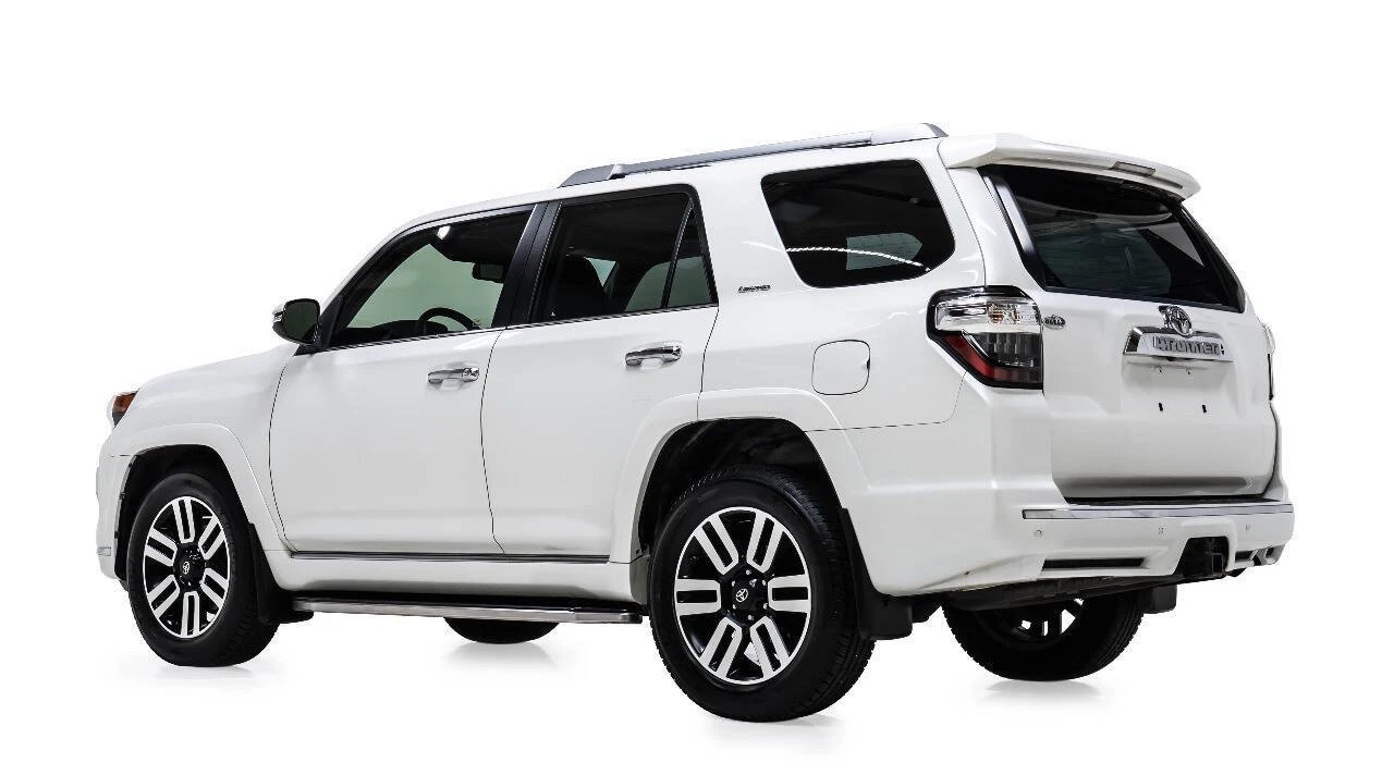 2018 Toyota 4Runner 5th Gen - Image 4 of 12