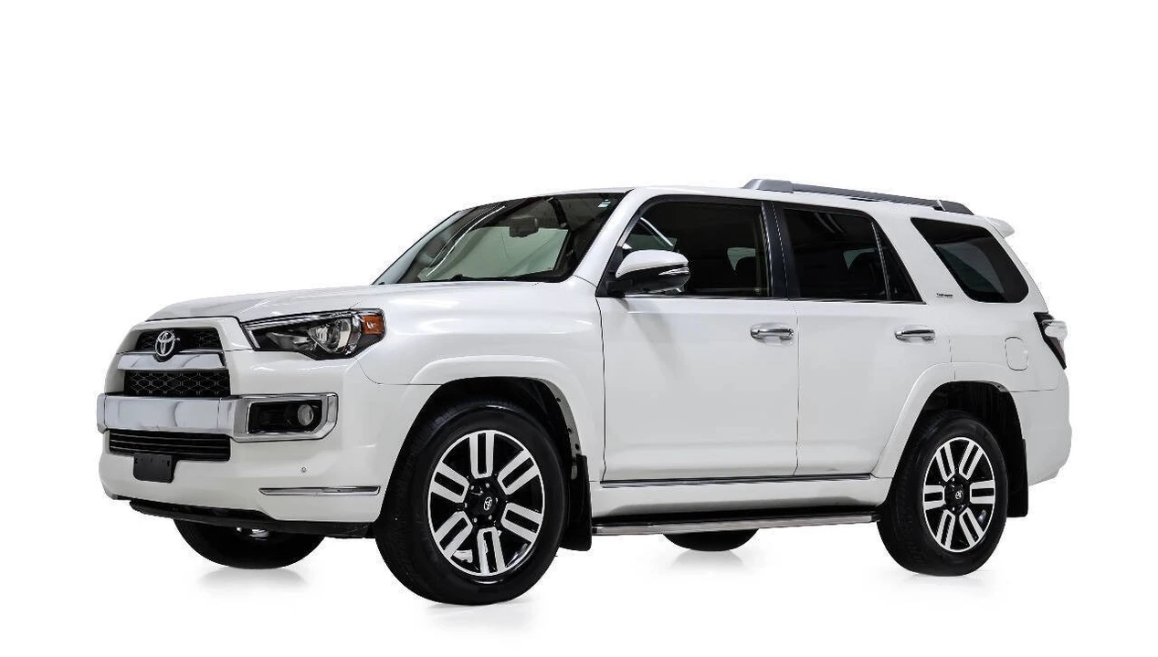 2018 Toyota 4Runner 5th Gen - Image 2 of 12