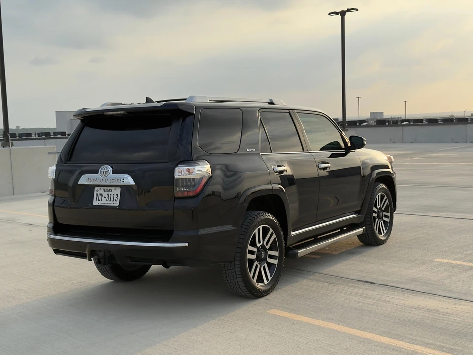 2018 Toyota 4Runner 5th Gen - Image 18 of 31